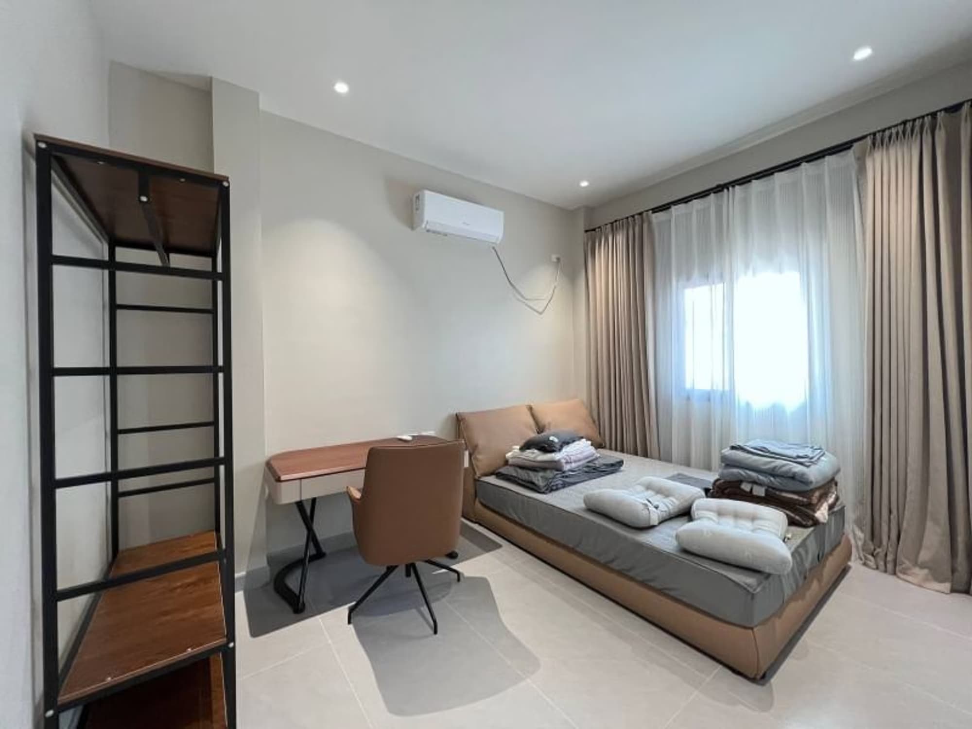 4 ห้องนอน บ้าน สำหรับ จำหน่าย ใน San Kamphaeng District - Image 7