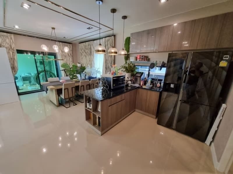 House for Sale at Burasiri Wongwaen-Onnut 