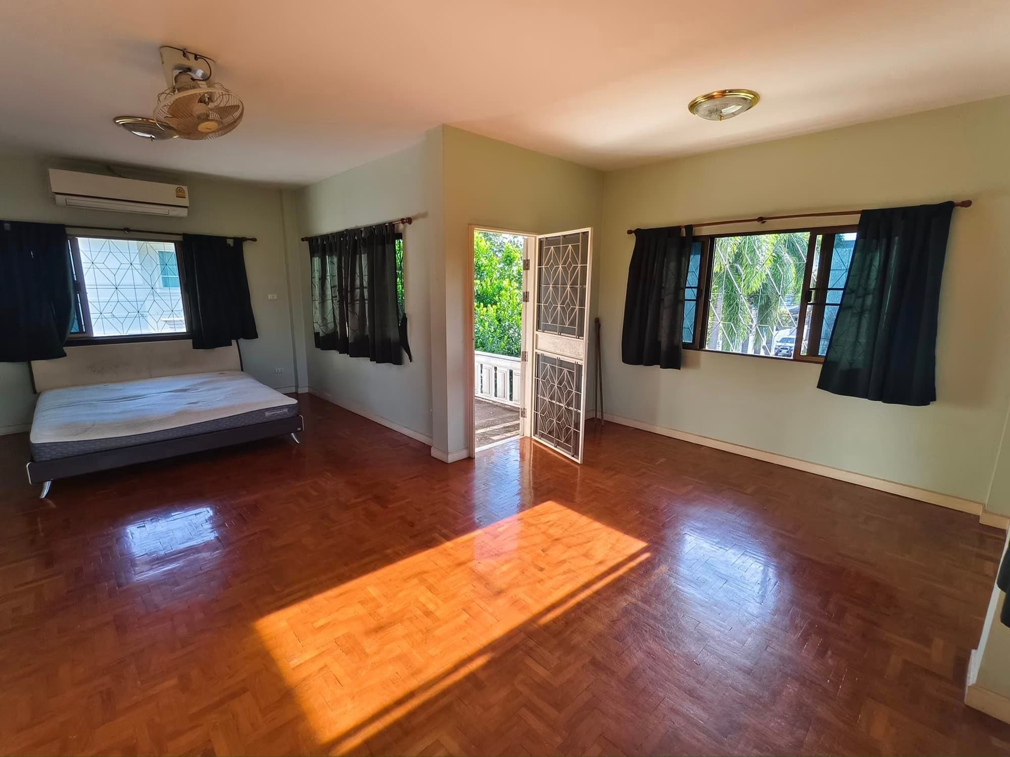3 Bed House for Rent in Mueang Chiang Mai - Image 5