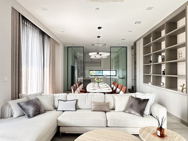 4 Bed House for Rent in Saphan Sung
