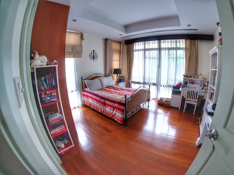 Pool Villa 5 Bedroom House