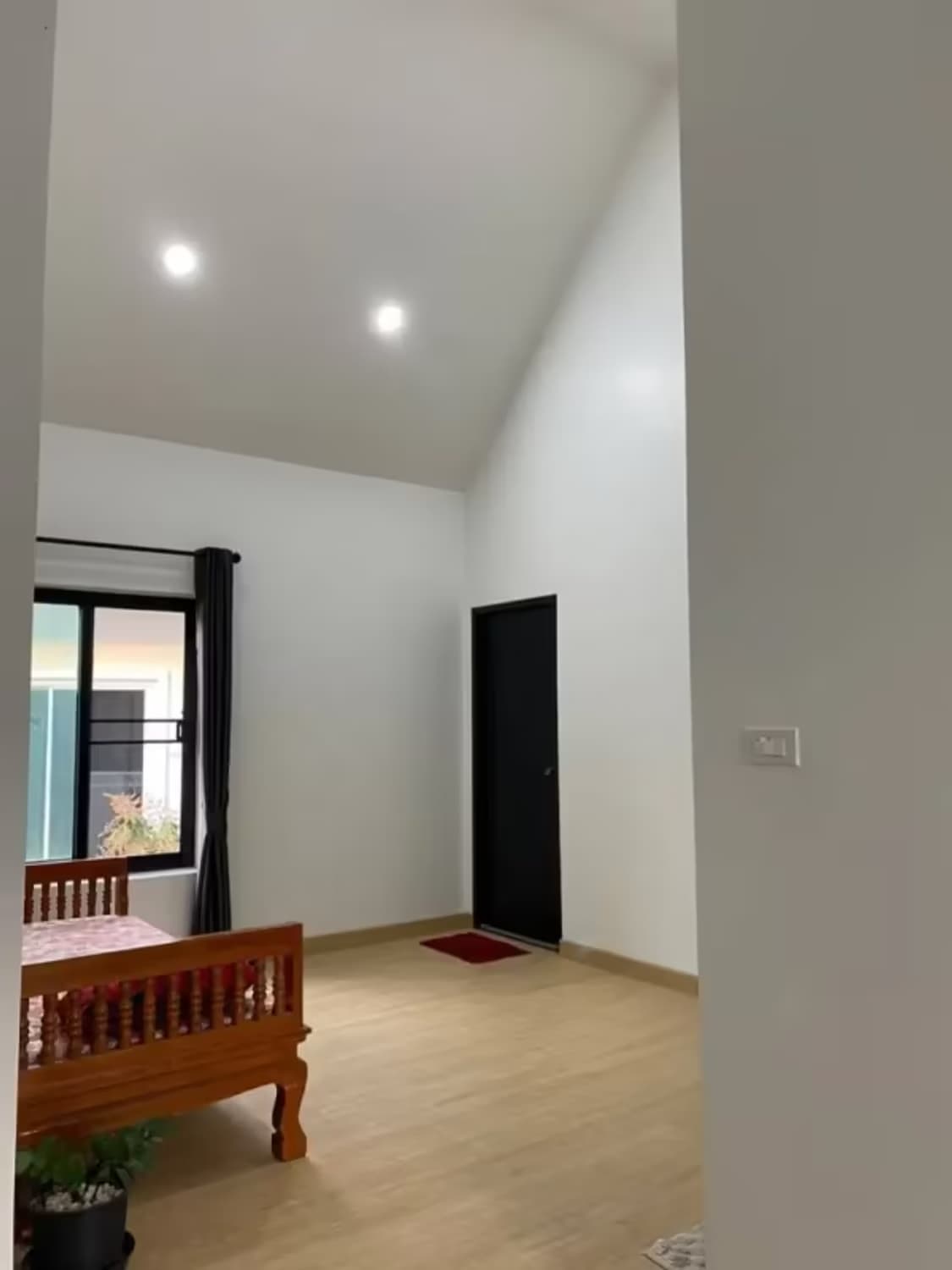 4 Bedroom House - Image 10