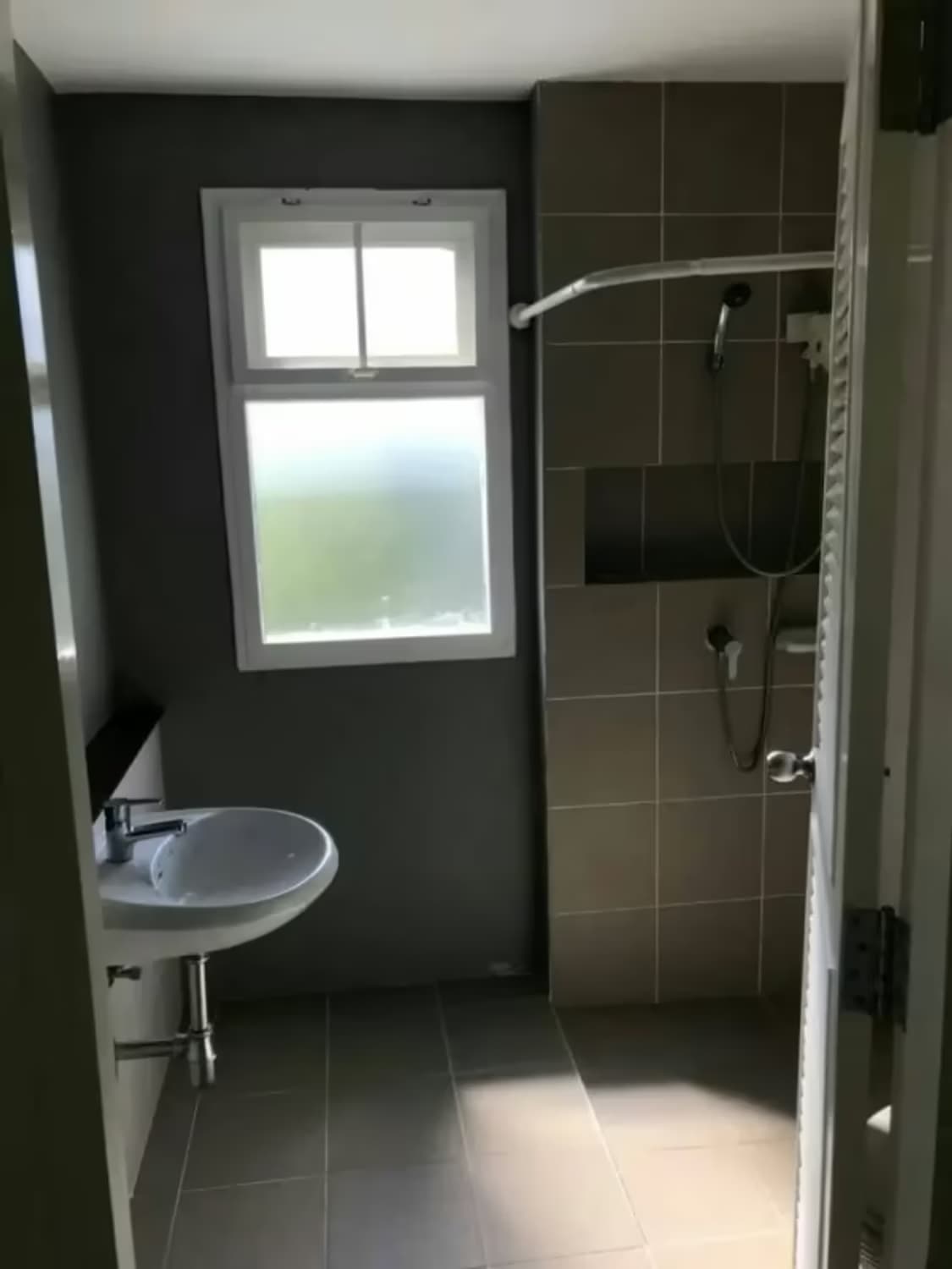3 Bedroom House - Image 6
