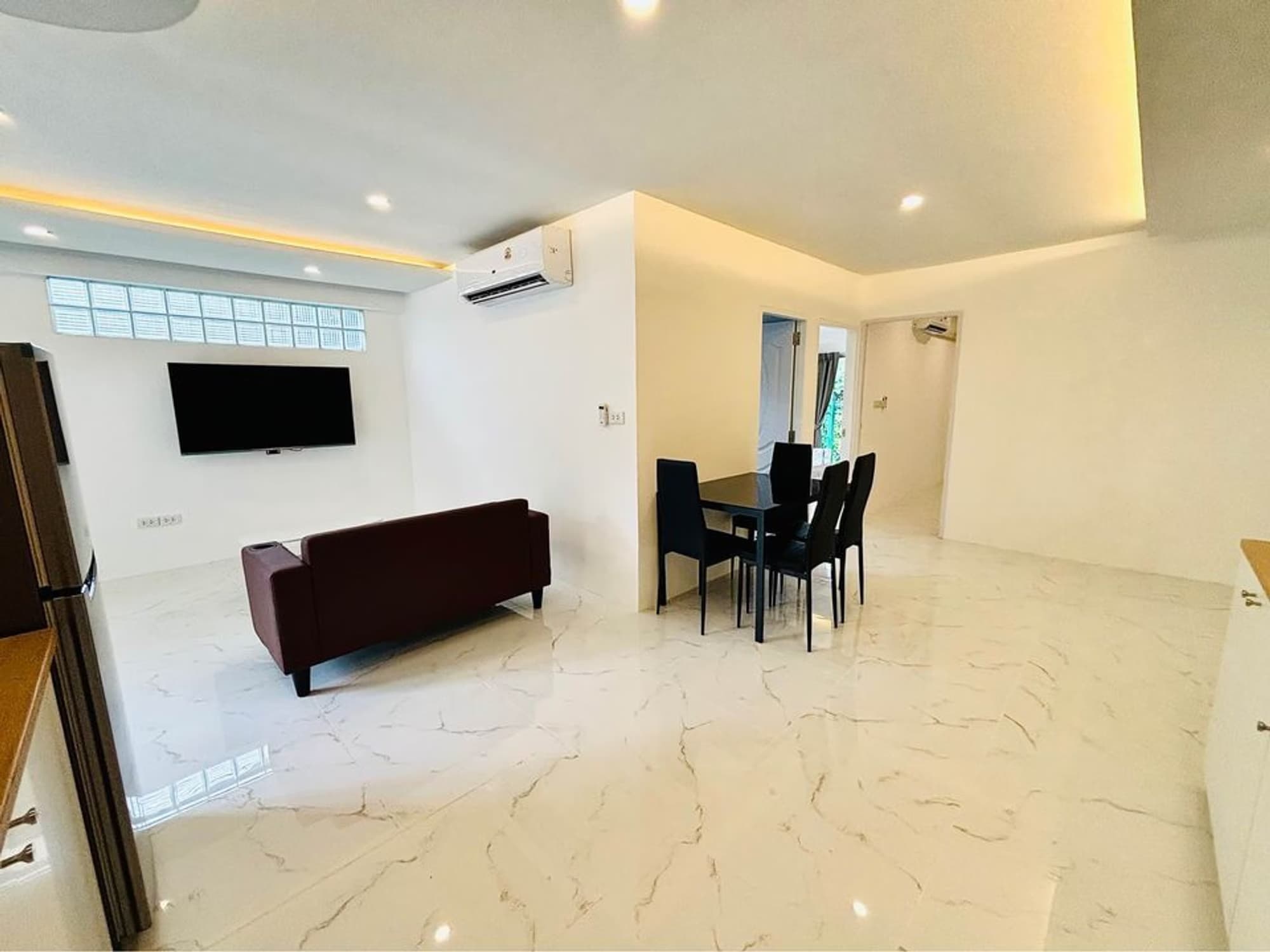 2 ห้องนอน Condo สำหรับ จำหน่าย ใน คลองเตย - Image 2