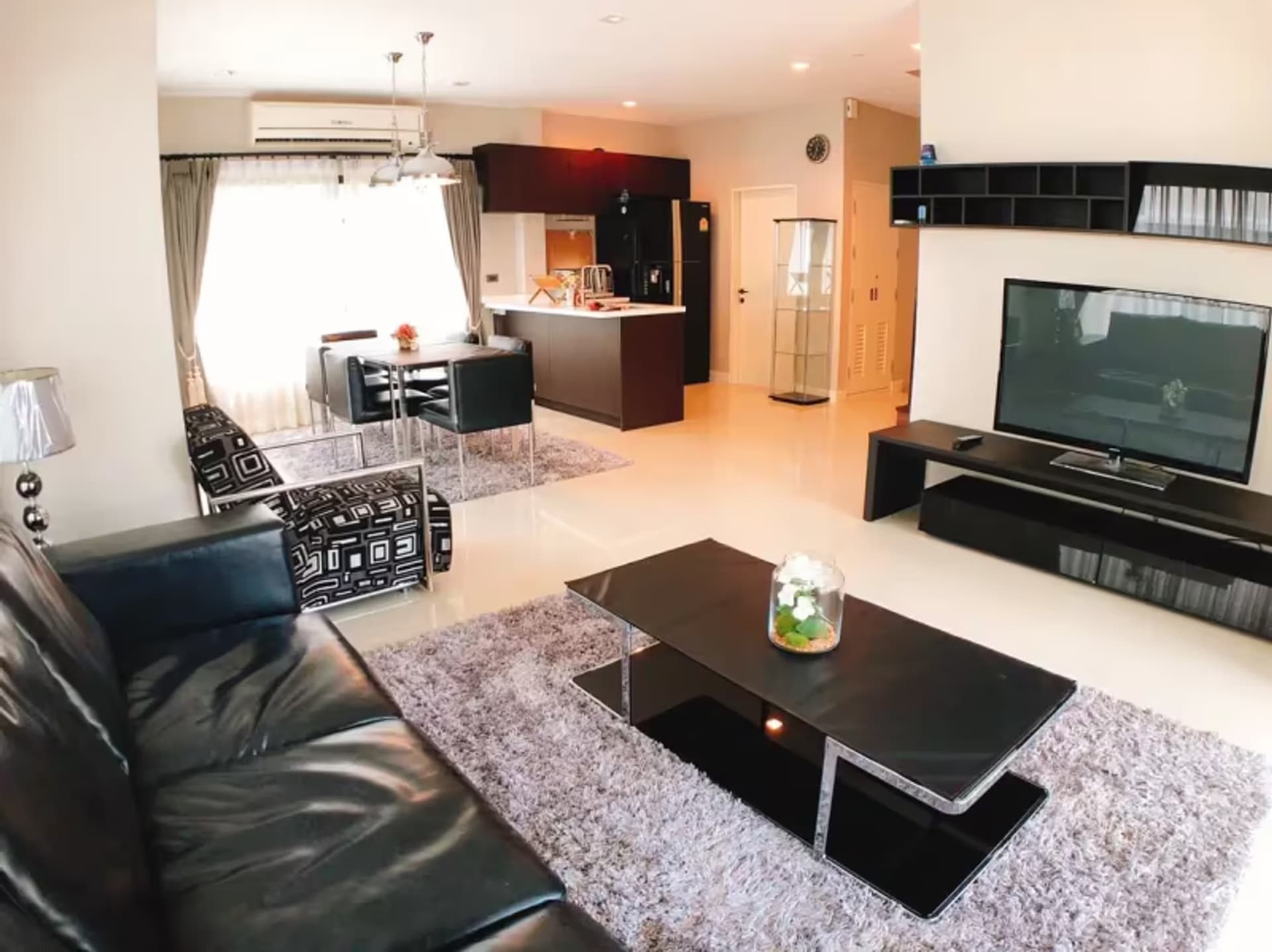 3 Bedroom House - Image 8