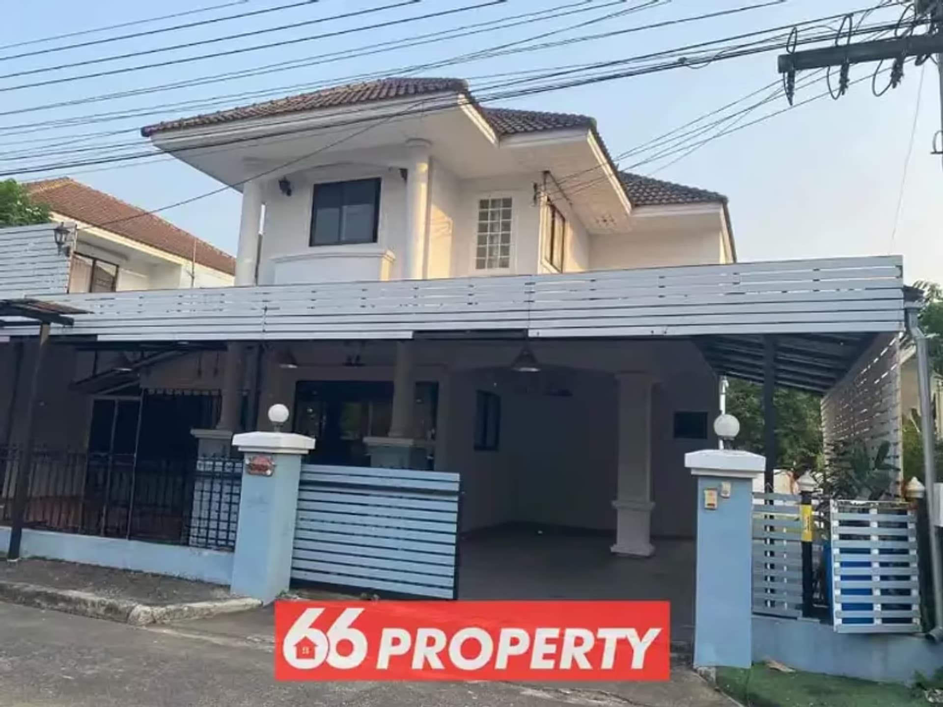 4 Bedroom House - Image 6