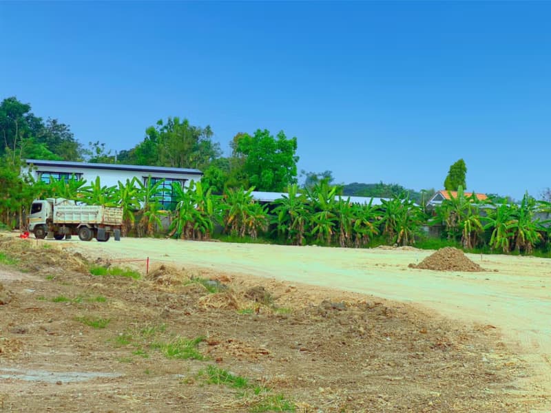  Land for Sale in Hang Dong District