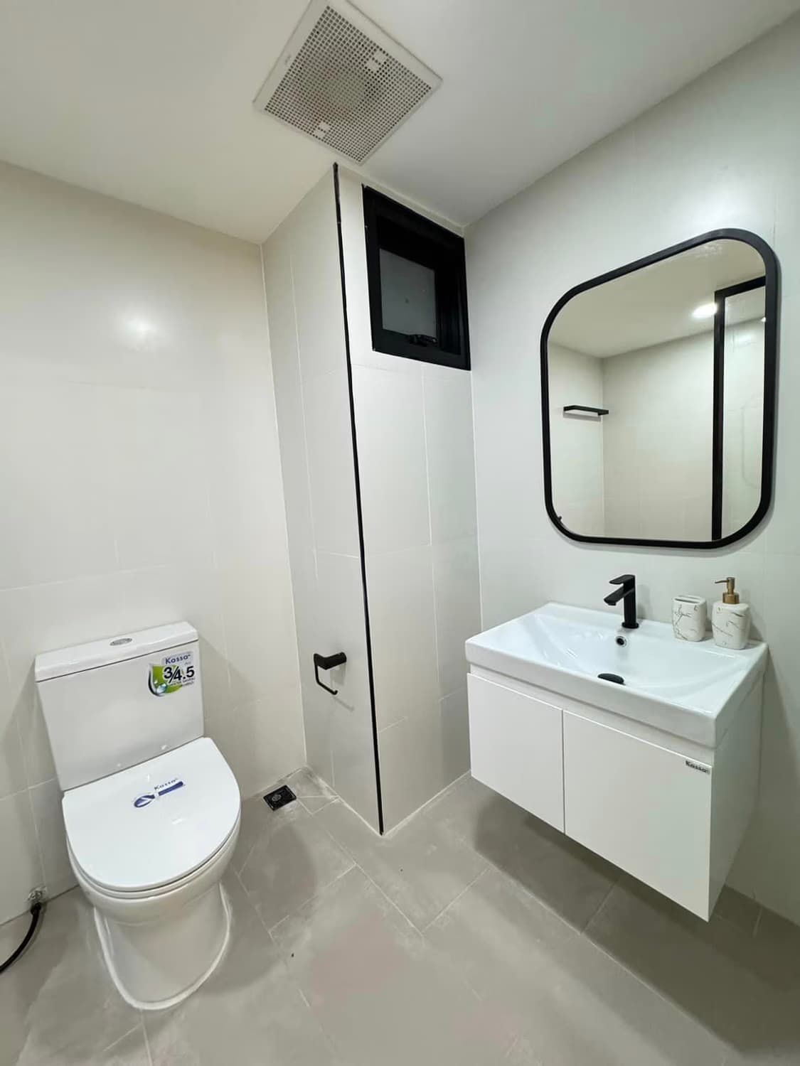 Condo for Sale at Tarntip Garden Place 2 - Image 5