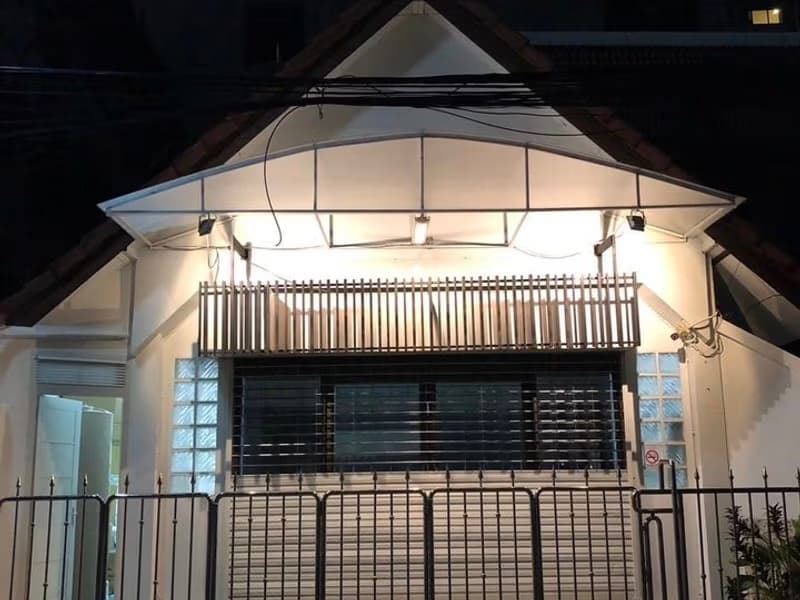 Townhouse for rent in Changklan close to Shang gri la hotel