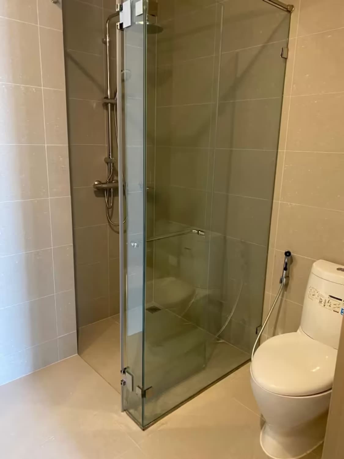 1 Bedroom Condo - Image 4