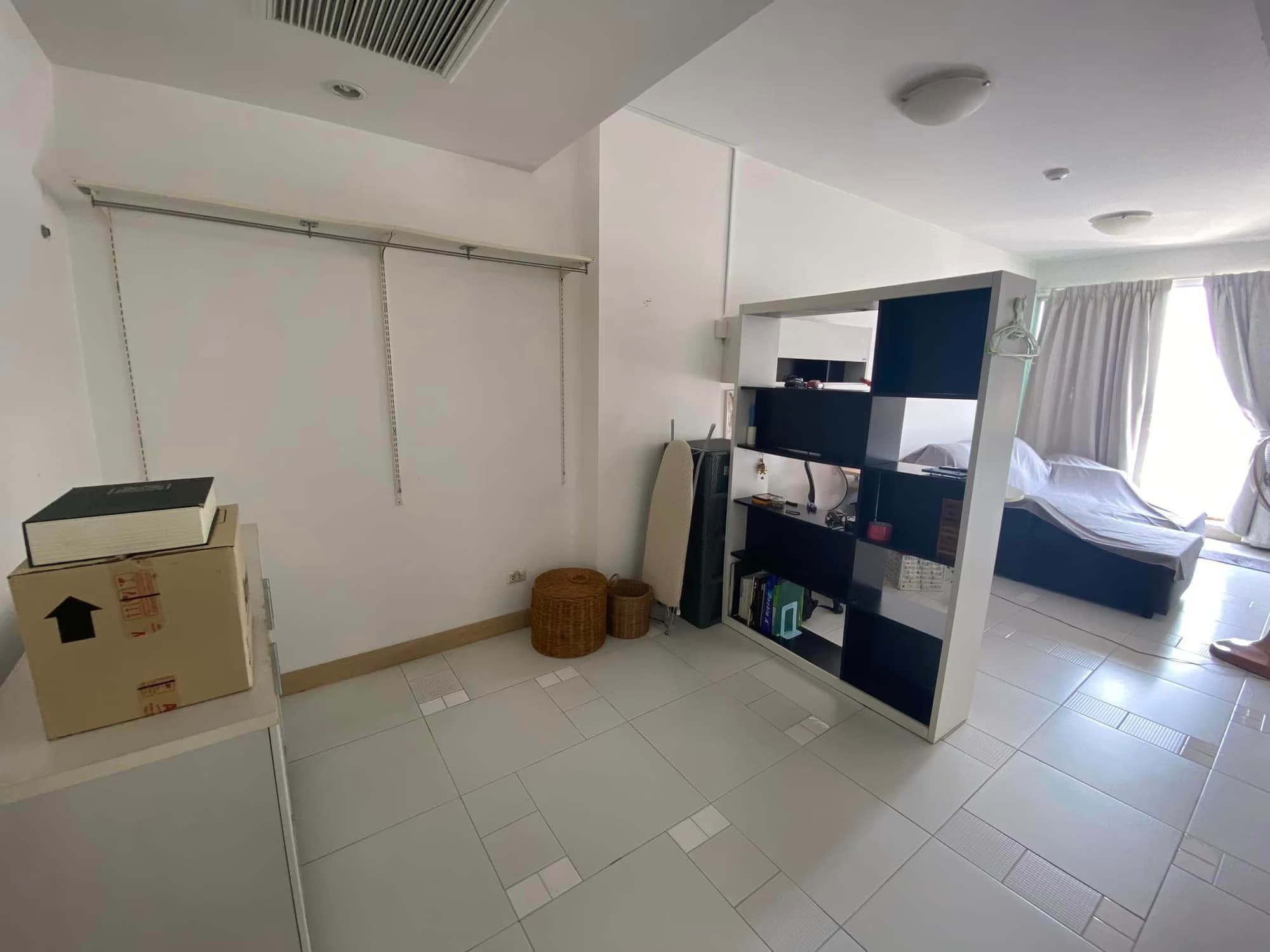 1 Bed Condo for Rent in Khlong San - Image 13
