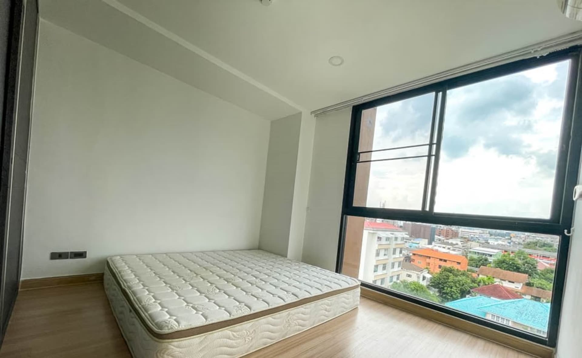 1 Bedroom Condo - Image 3