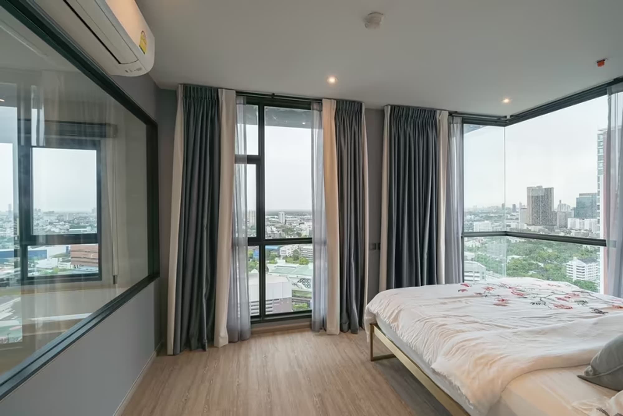 Condo for Rent at RHYTHM Ekkamai - Image 9