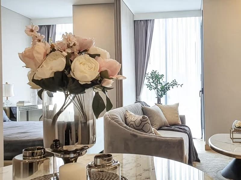 1 Bed Condo for Rent and Sale  Near Queen Sirikit National Convention Centre MRT