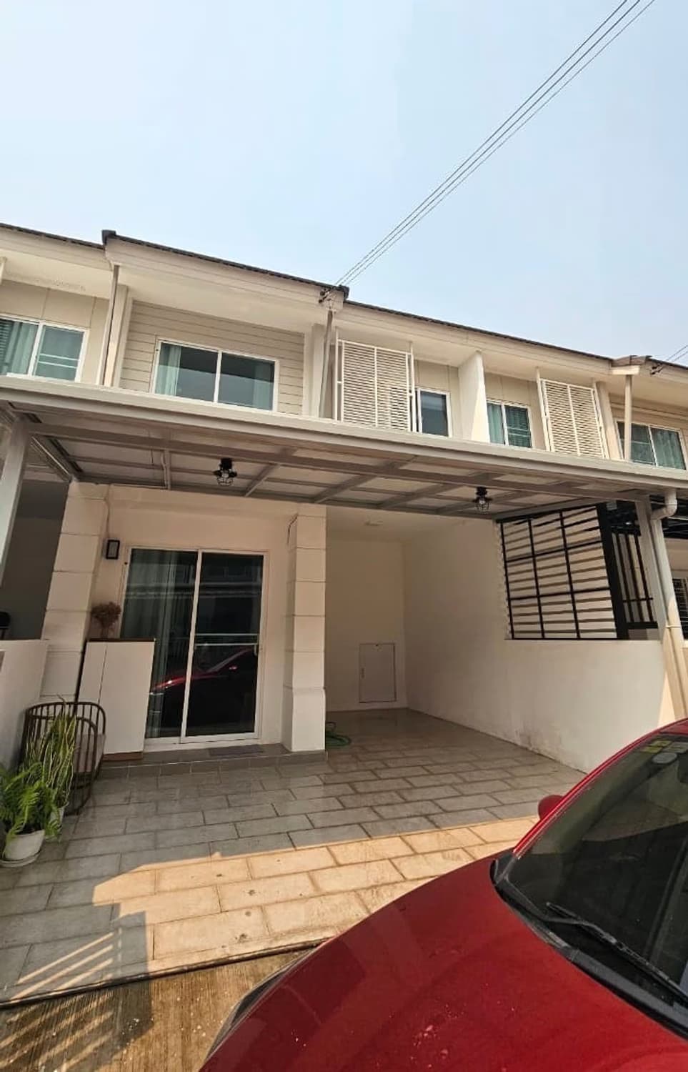 3 Bed Townhouse for Rent in San Kamphaeng - Image 1