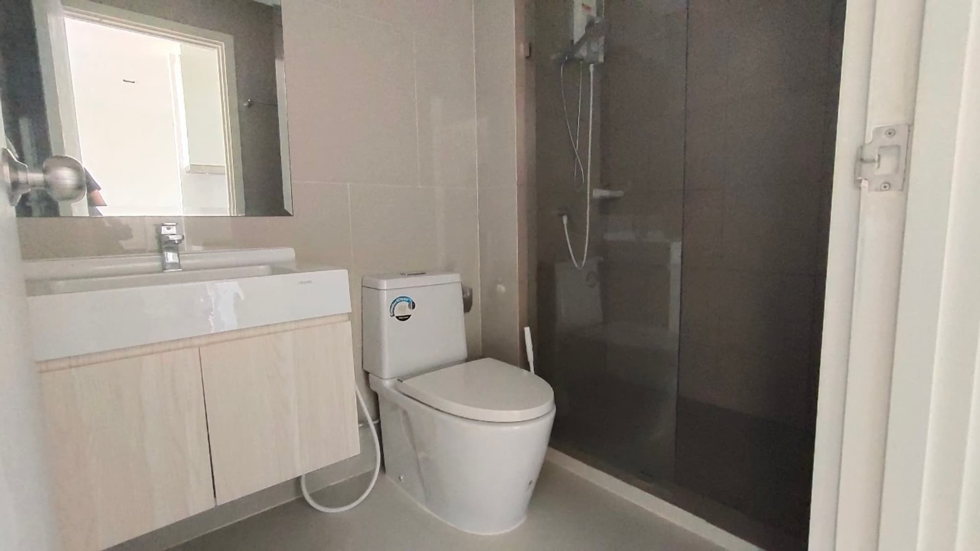 Condo for Rent at Rich Park Triple Station - Image 4