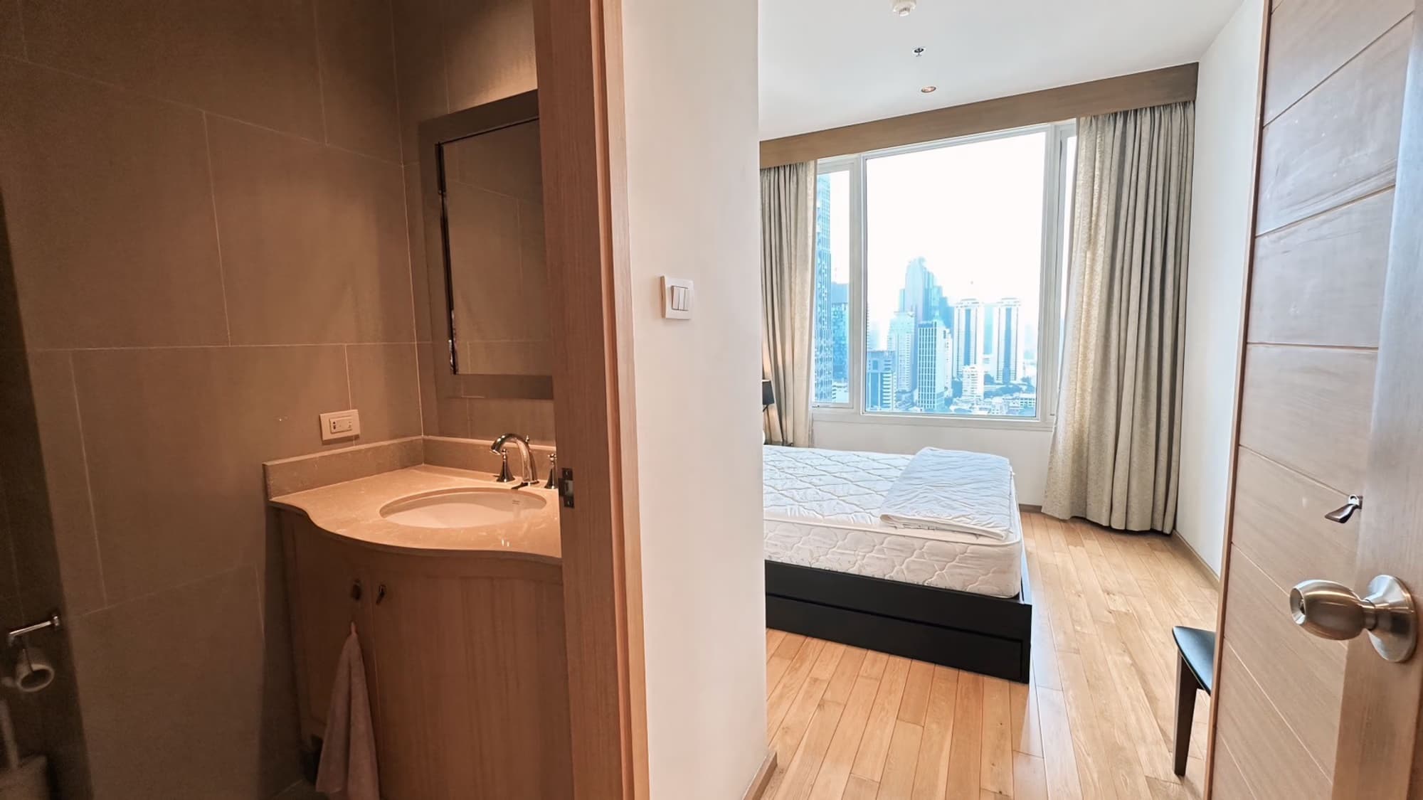3 卧室 公寓 用于 出租 在 Sathon - Image 16