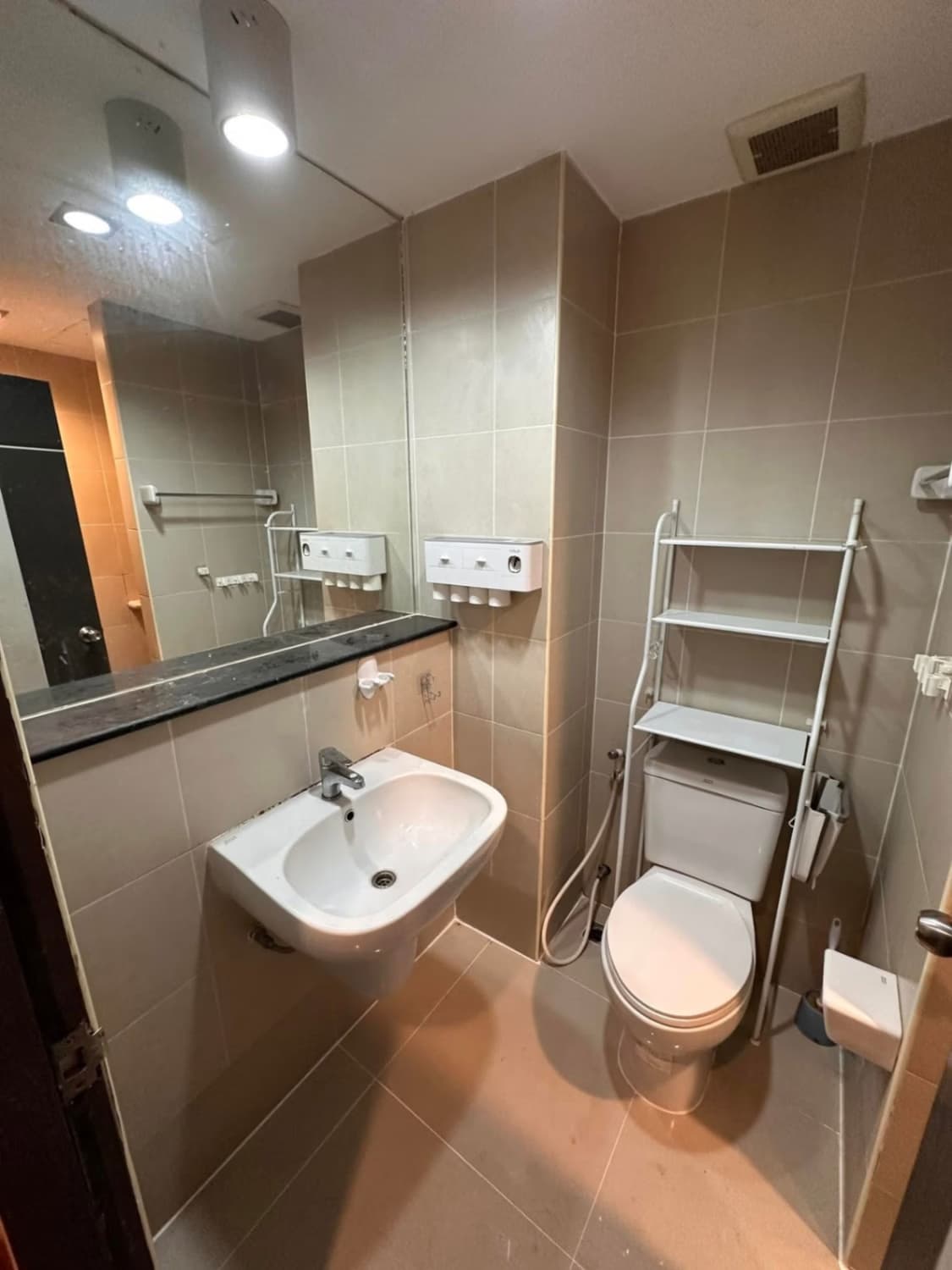 2 Bed Condo for Sale in Mueang Chiang Mai - Image 7