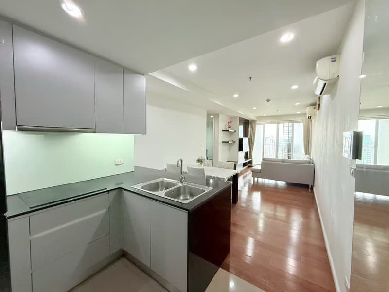 2 Bed Condo for Rent in Watthana