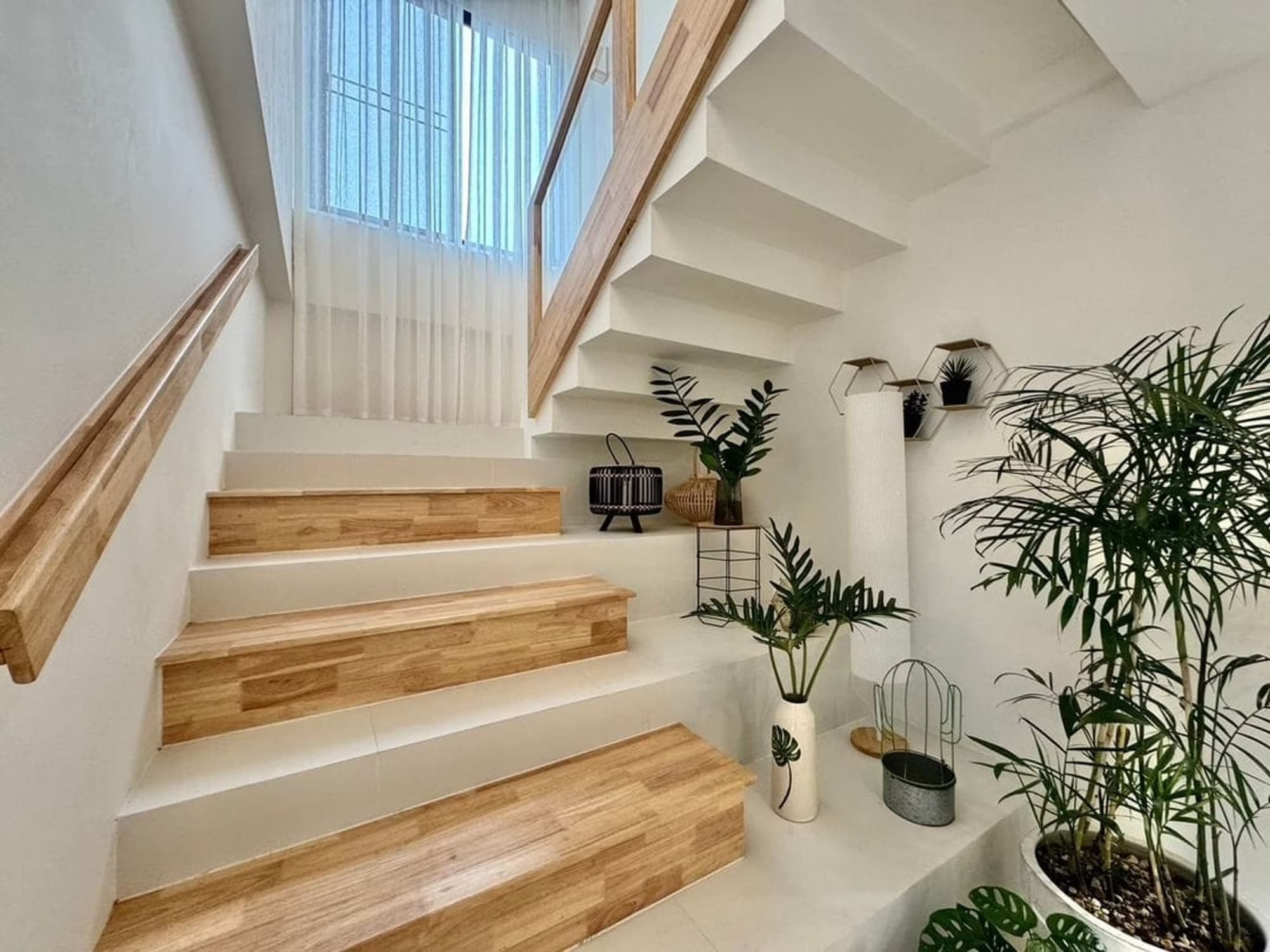 8 Bed House for Rent and Sale in Doi Saket - Image 14