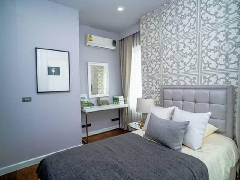 3 Bed Condo for Sale in Ratchathewi