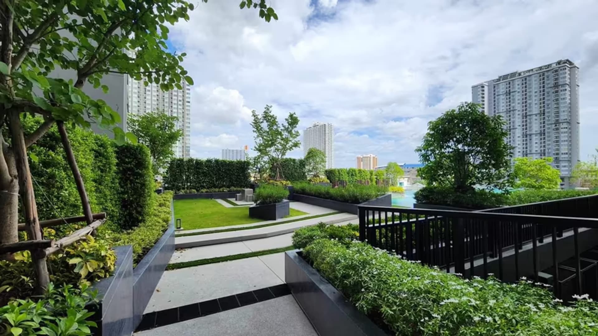 1 Bedroom Condo - Image 9