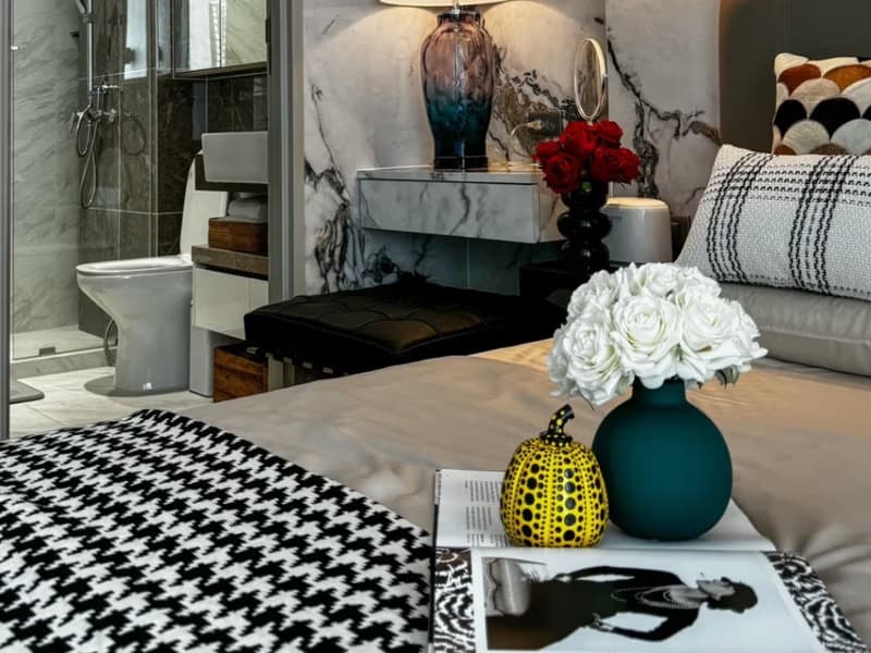 2 Bed Condo for Rent in Khlong Toei