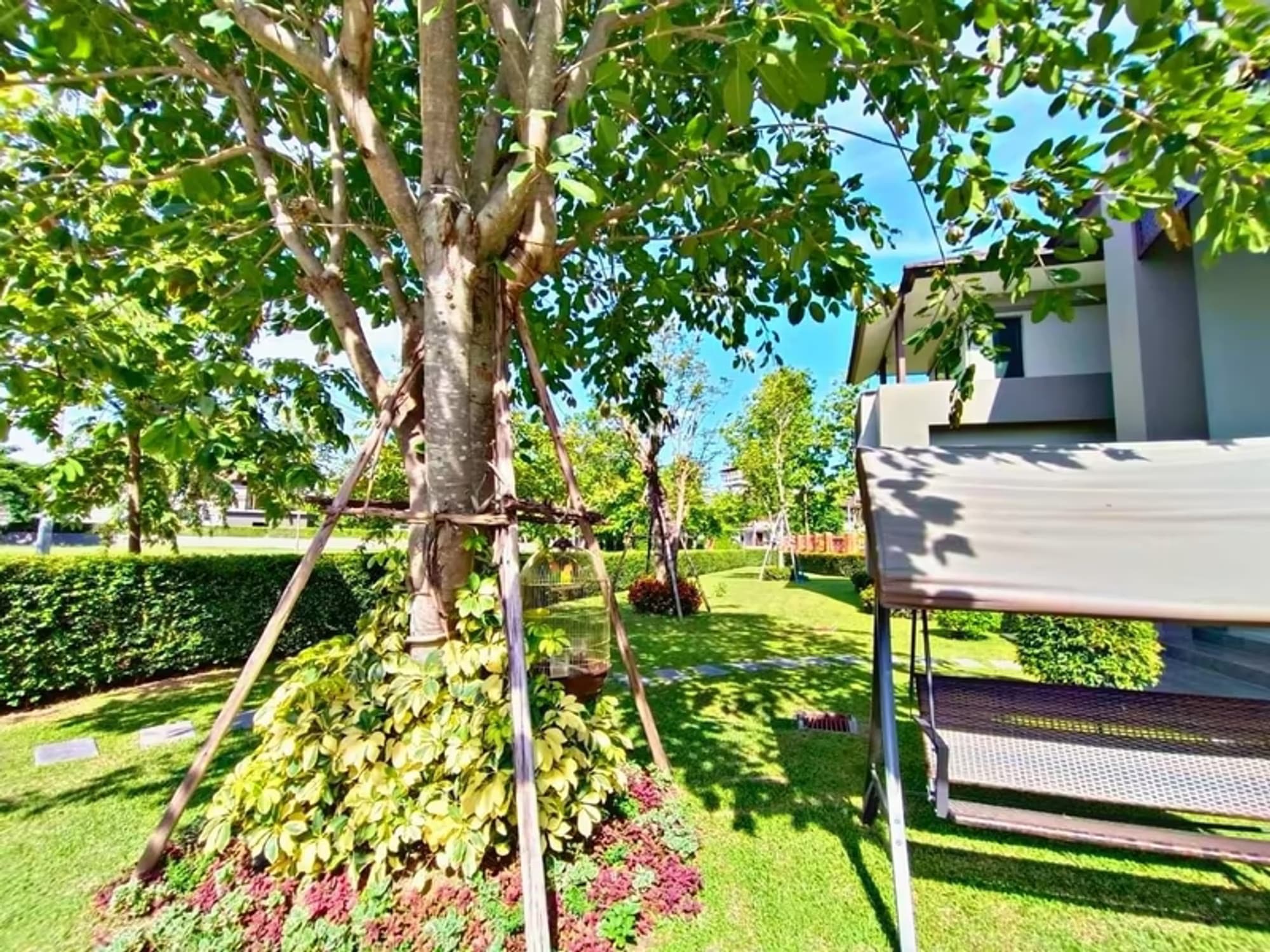 5 Bedroom House for Sale in Green Valley - Image 7