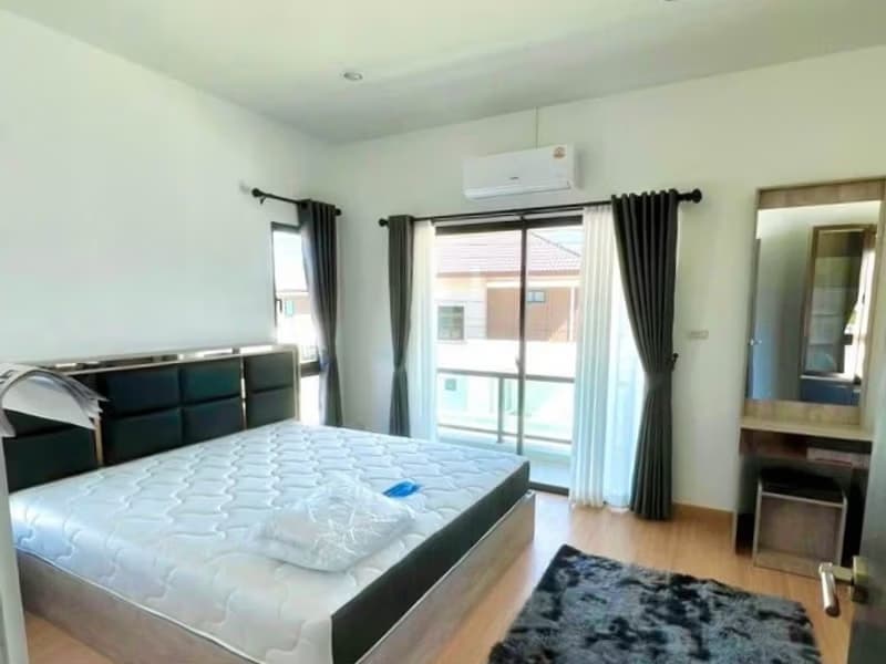 4 Bed House for Rent in Hang Dong