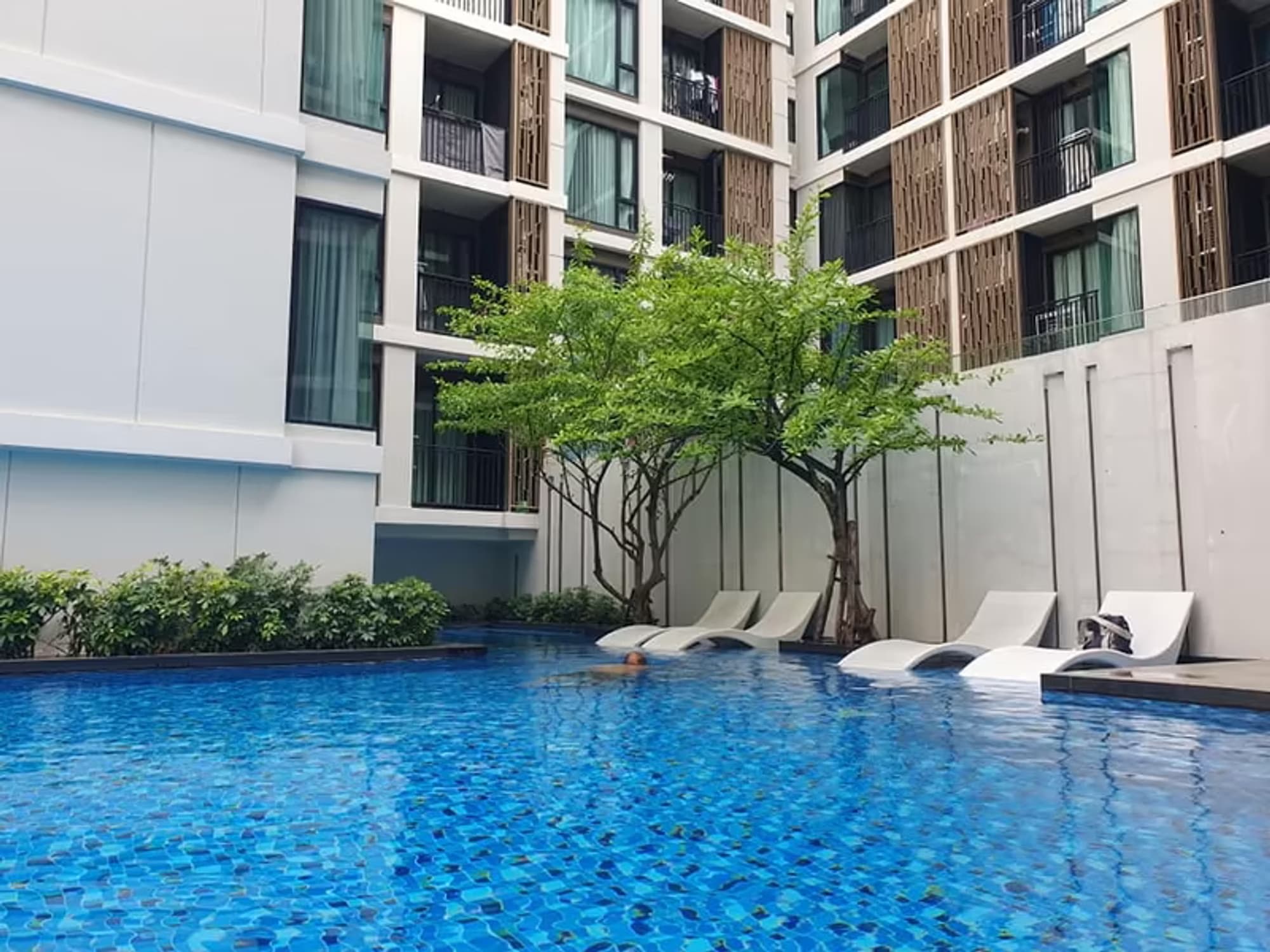 1 Bedroom Condo - Image 3