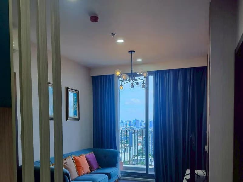 2 Bed Condo for Rent in Phra Khanong