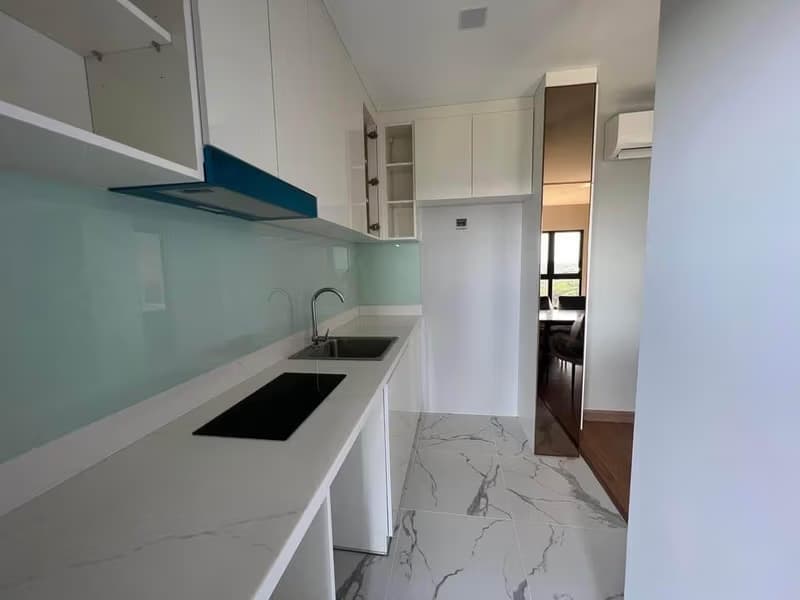 1 Bedroom Condo