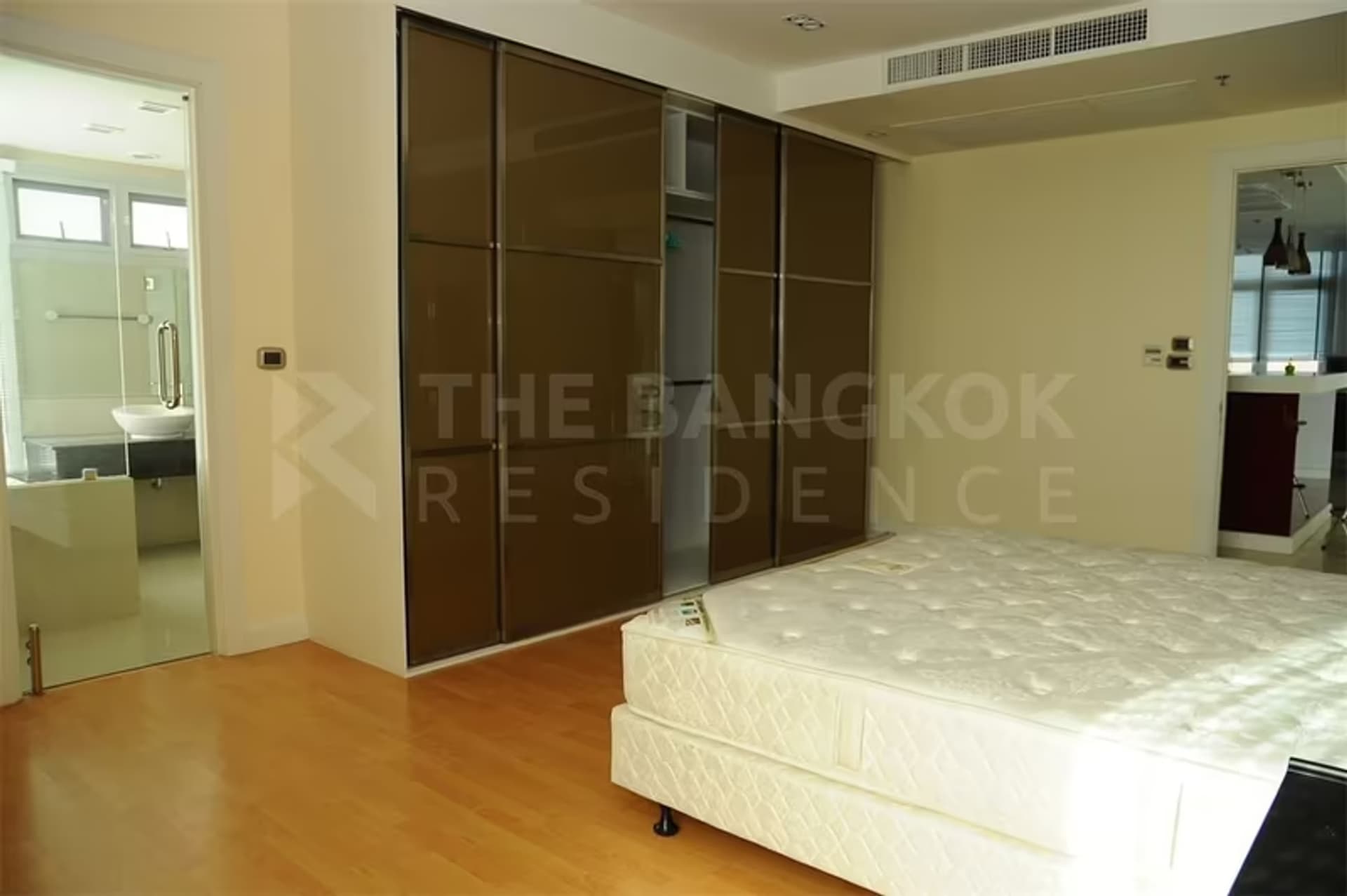 Nusasiri Grand Condominium - Image 11