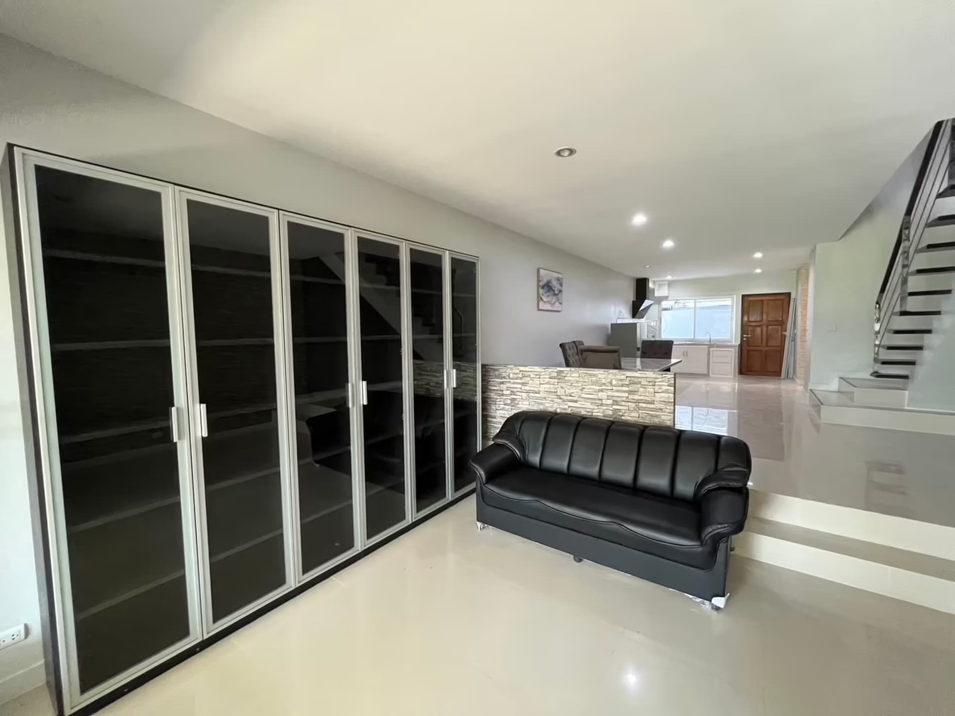 Townhouse for Rent at Summakorn Village - Image 7