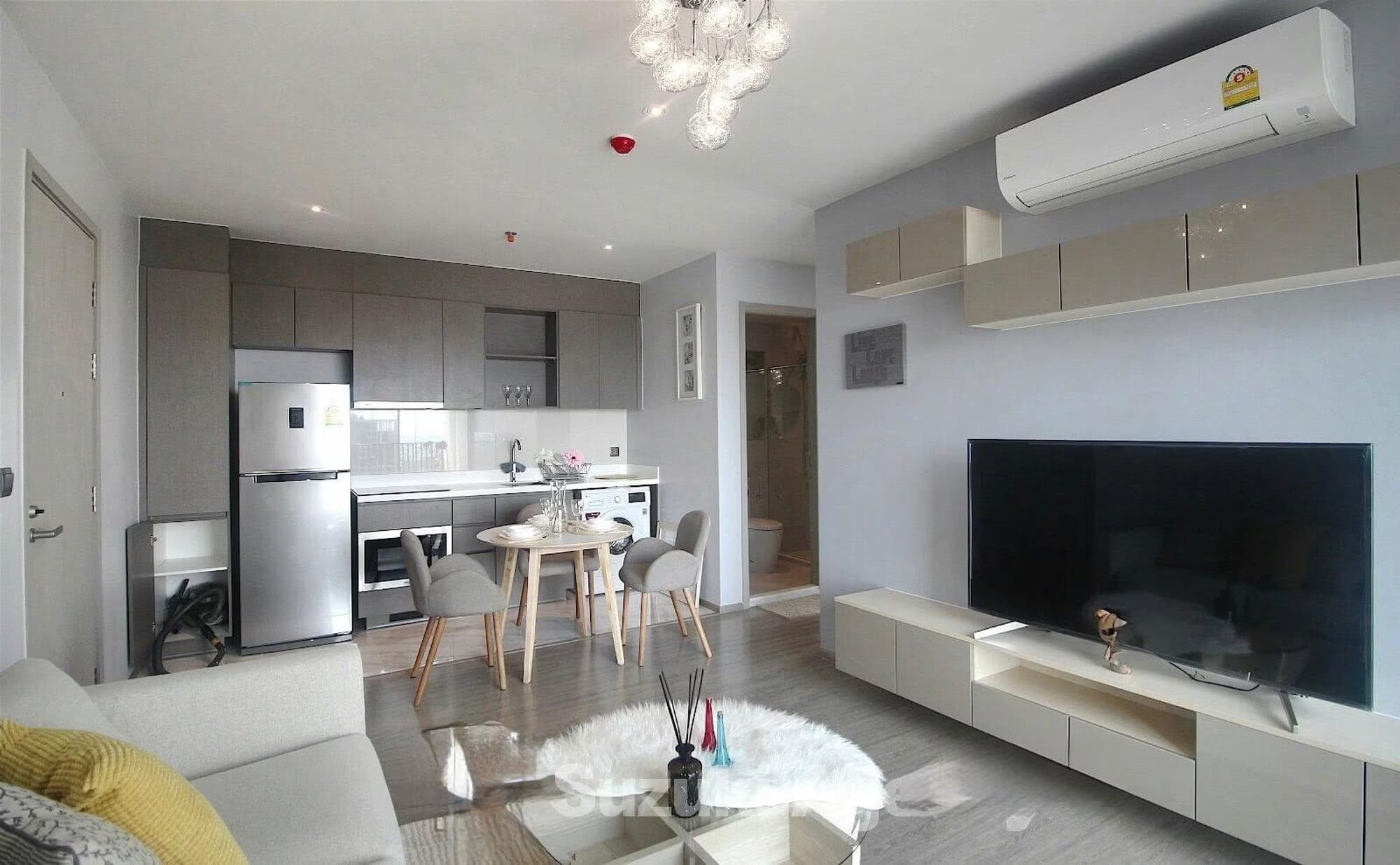 2 Bed Condo for Sale in Watthana - Image 2