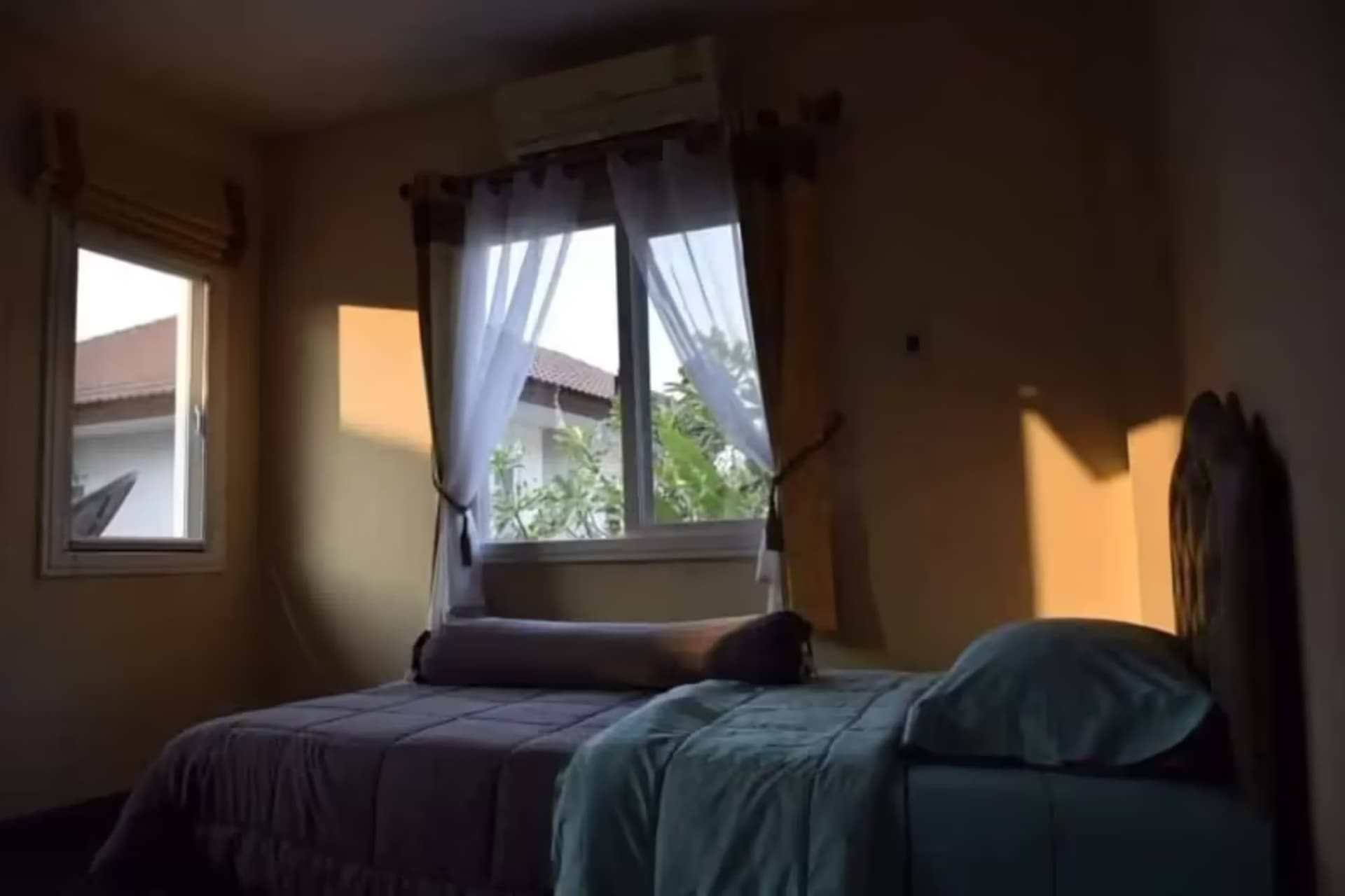 3 Bedroom House - Image 10