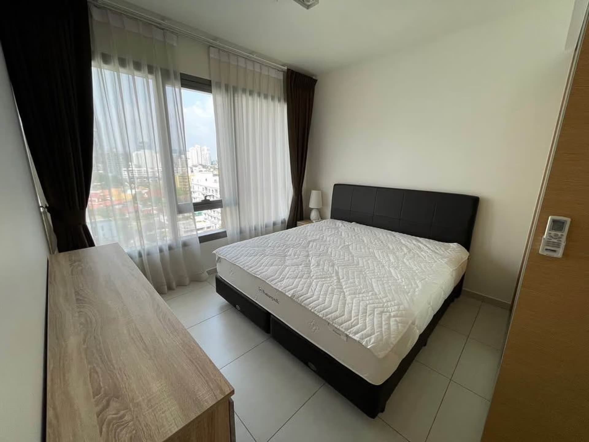 2 Bed Condo for Rent in Watthana - Image 3