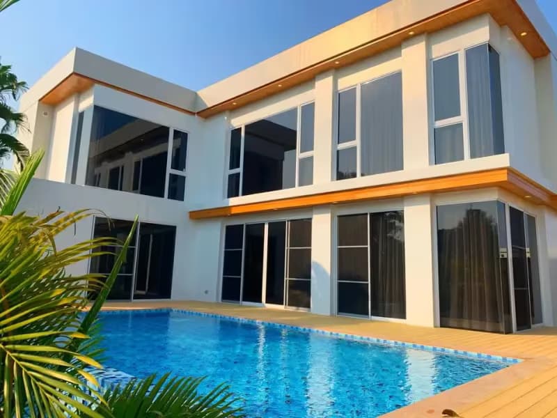 4 Bedroom House