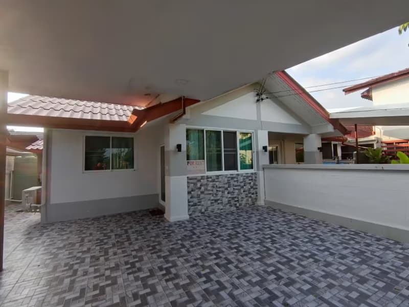 Studio for Rent in Pa Daet, Mueang Chiang Mai