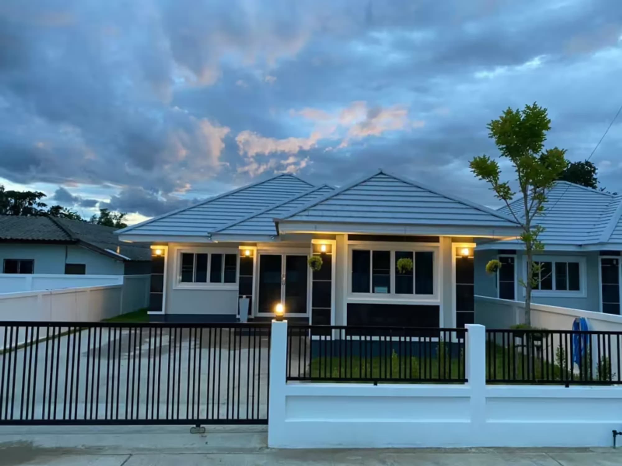 Studio for Sale in  - Image 1