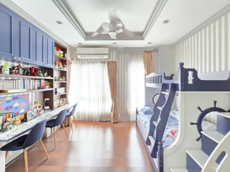 4 Bed House for Sale in Bang Phli