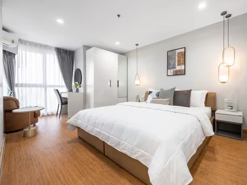 Condo for Rent, Sale at Waterford Diamond Tower