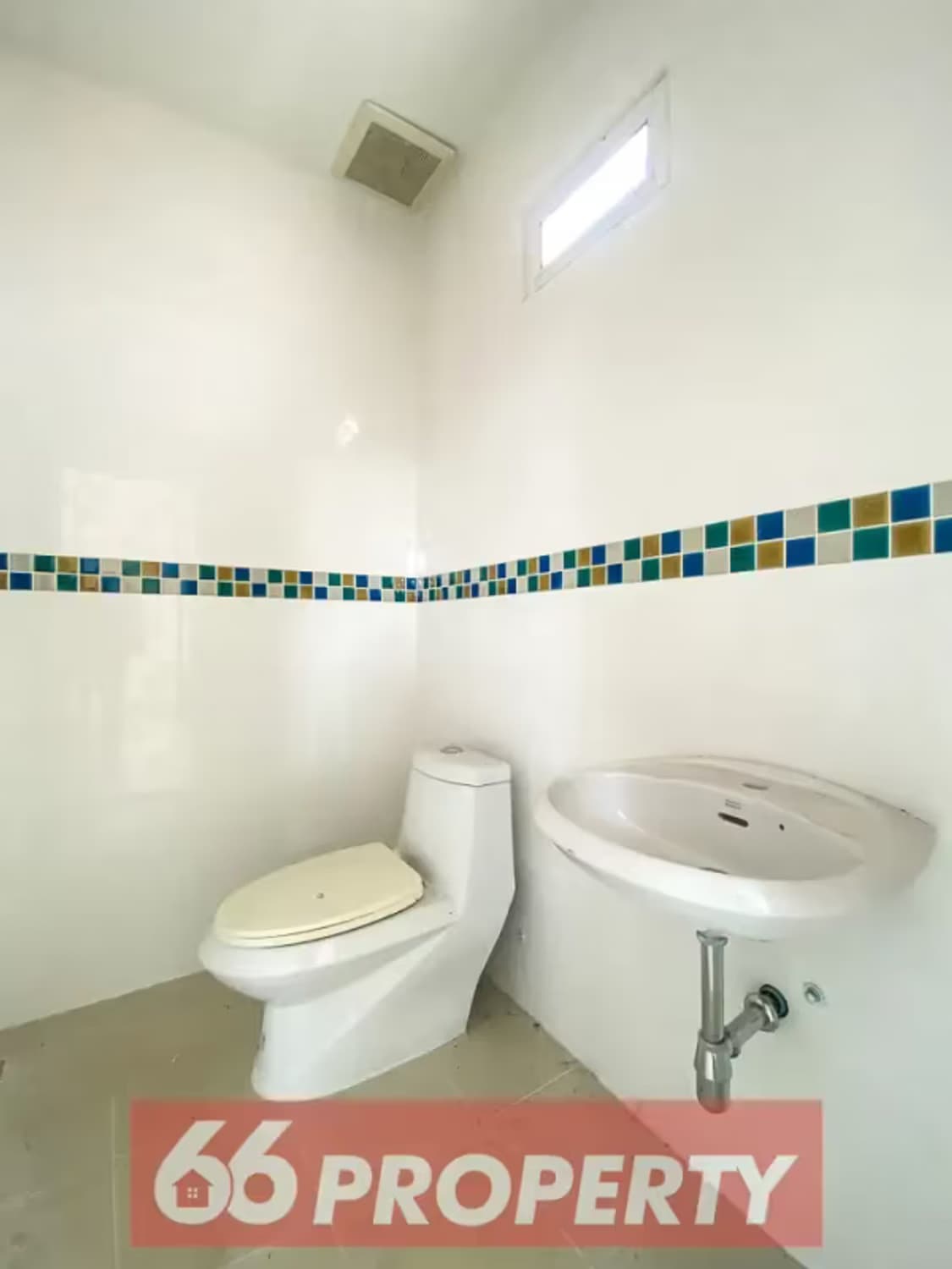 3 Bedroom House - Image 5