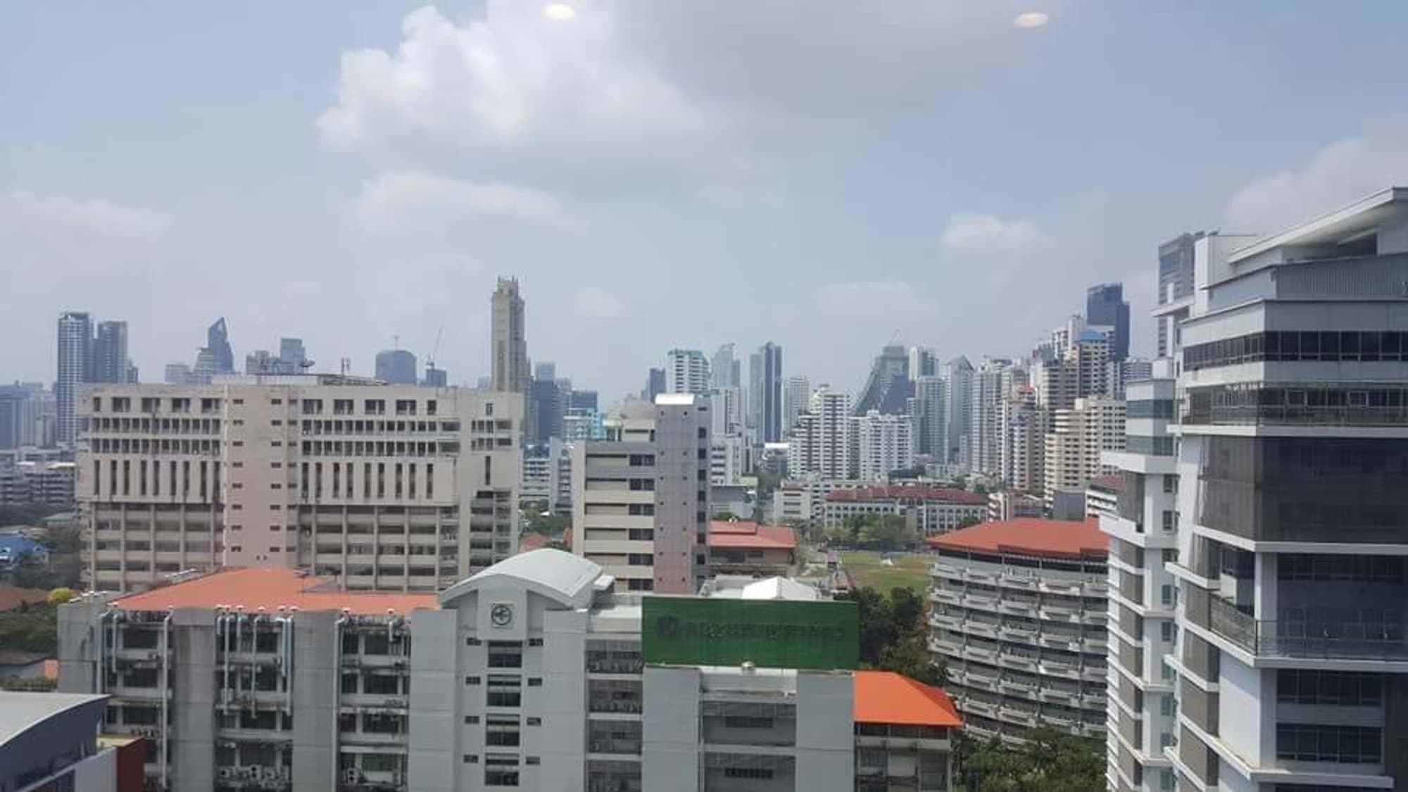 1 Bed Condo for Rent in Huai Khwang - Image 4