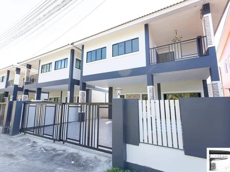 House for Rent in San Phak Wan, Hang Dong.
