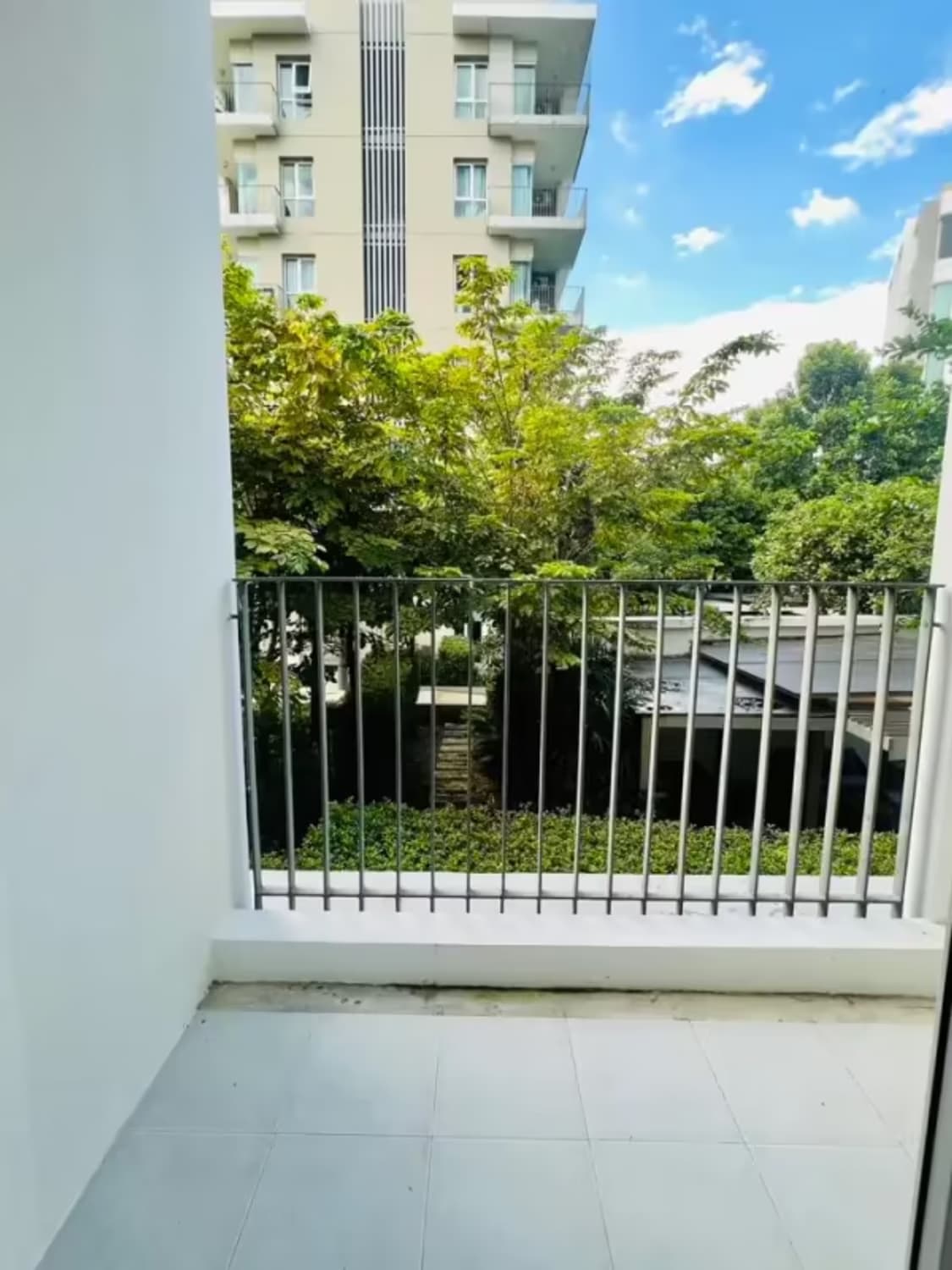 1 Bedroom Condo - Image 11