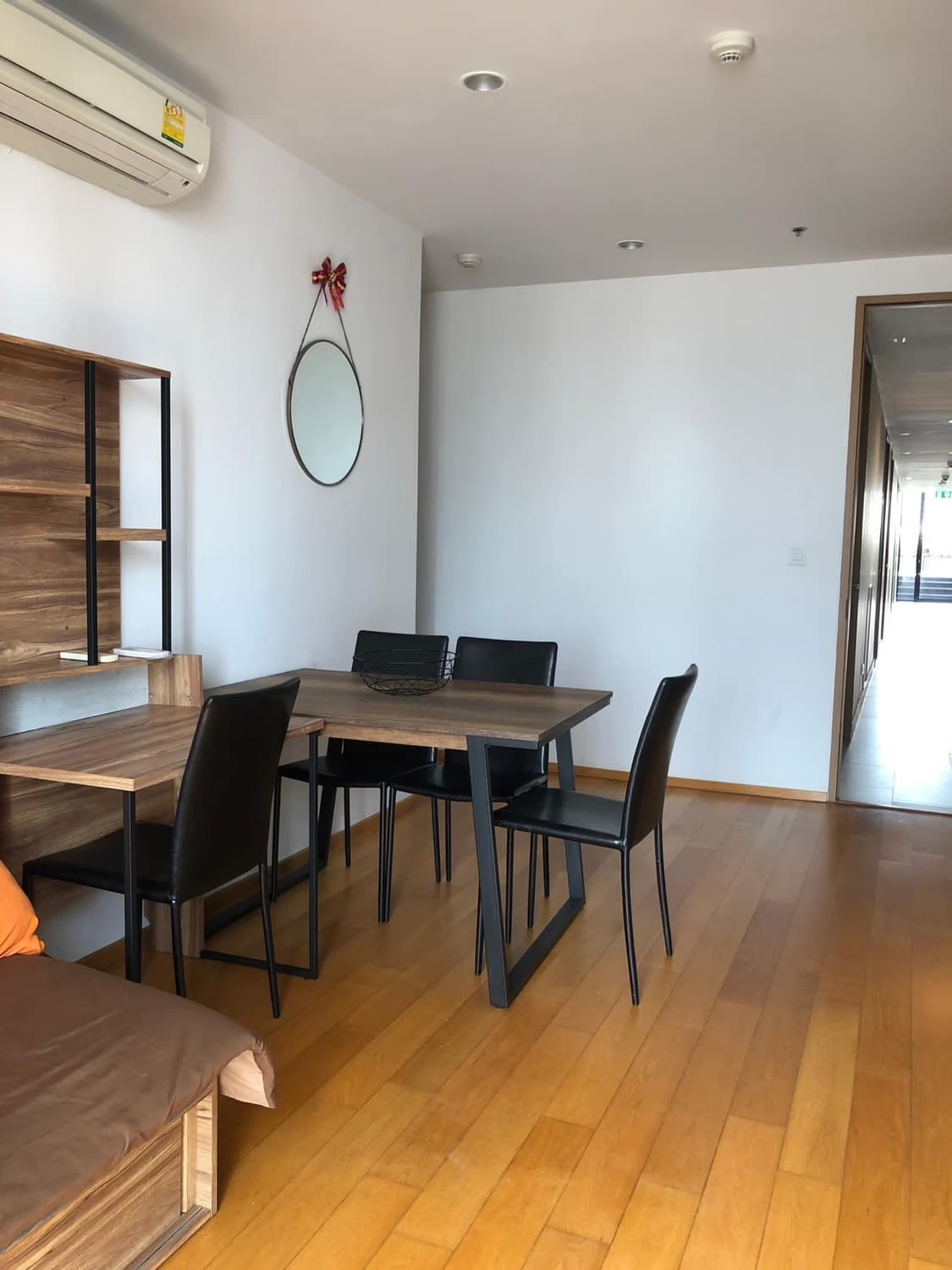 2 Bed Condo for Rent and Sale in Bang Rak - Image 2