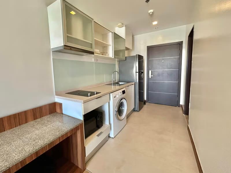 Condo for Rent at Astra Condo