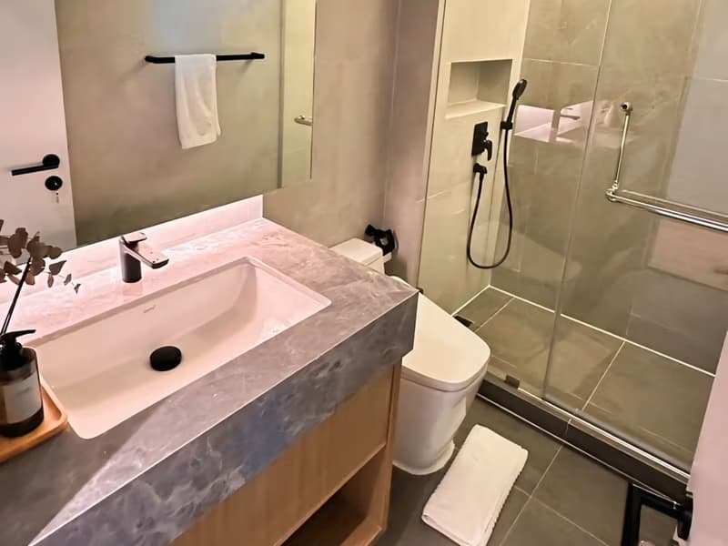 3 Bed Condo for Sale in Khlong Toei