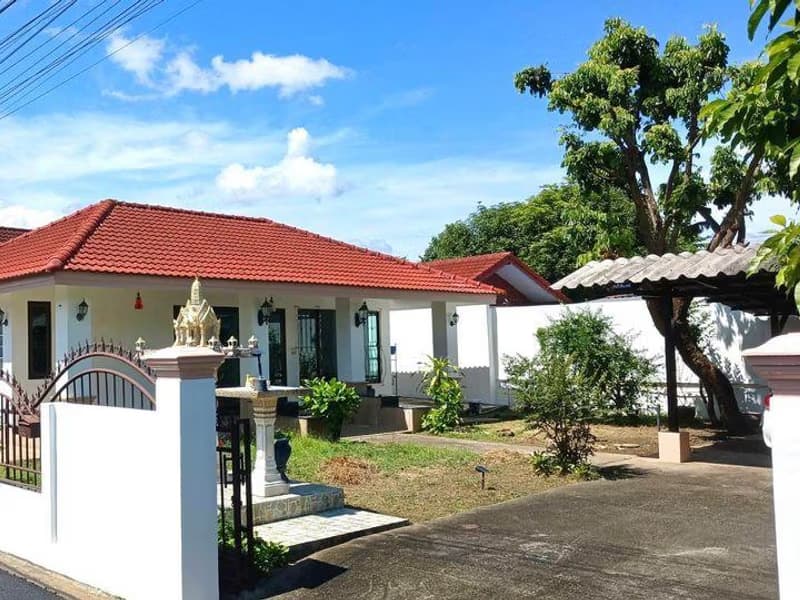 3 Bed House for Rent in San Sai District
